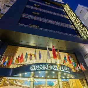 Grand Gulluk Center אנטליה