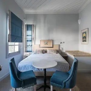 4* Hotell Delight Deluxe